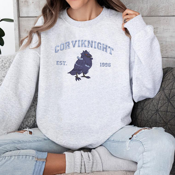 Corviknight – Bezauberndes, besticktes Pokémon-T-Shirt mit Anime-Motiv, Rundhalsausschnitt, Kapuzenpullover – trendig, vielseitig und ein aufmerksames Geschenk für Freunde, ICE-854