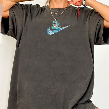 Magikarp, bezauberndes Pokémon-T-Shirt mit Anime-Motiv, bestickt, Rundhalsausschnitt, Kapuzenpullover, trendig, vielseitig und ein aufmerksames Geschenk für Freunde, ICE-898