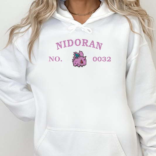 Magikarp, bezauberndes Pokémon-T-Shirt mit Anime-Motiv, bestickt, Rundhalsausschnitt, Kapuzenpullover, trendig, vielseitig und ein aufmerksames Geschenk für Freunde, ICE-898
