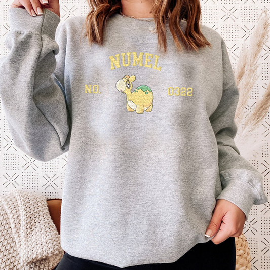 Magikarp, bezauberndes Pokémon-T-Shirt mit Anime-Motiv, bestickt, Rundhalsausschnitt, Kapuzenpullover, trendig, vielseitig und ein aufmerksames Geschenk für Freunde, ICE-898