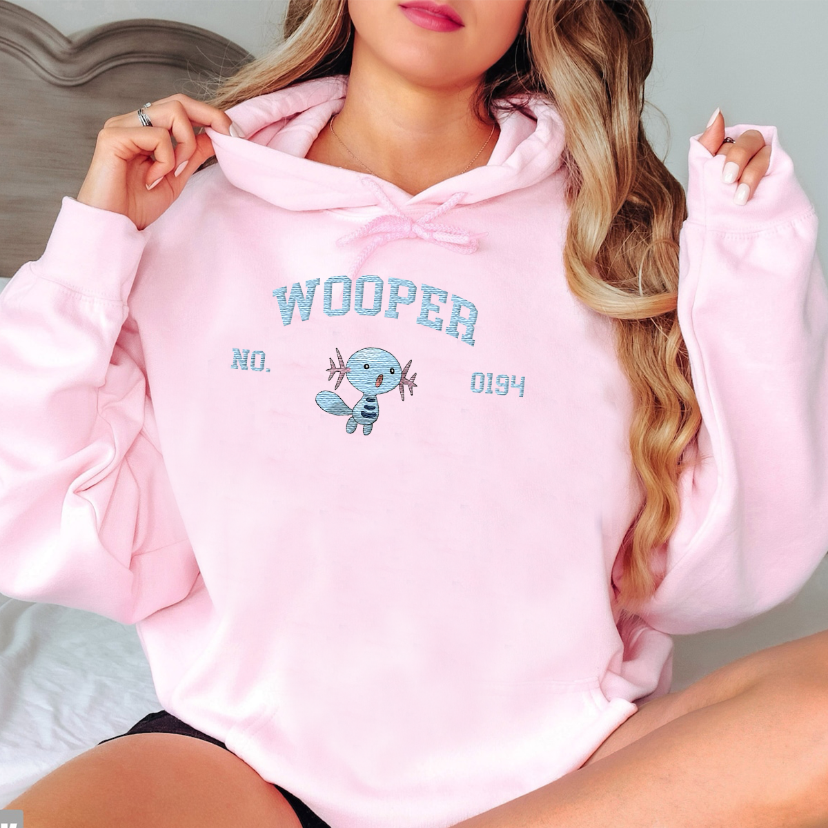 Magikarp, bezauberndes Pokémon-T-Shirt mit Anime-Motiv, bestickt, Rundhalsausschnitt, Kapuzenpullover, trendig, vielseitig und ein aufmerksames Geschenk für Freunde, ICE-898