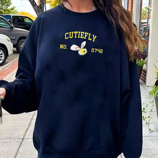 Magikarp, bezauberndes Pokémon-T-Shirt mit Anime-Motiv, bestickt, Rundhalsausschnitt, Kapuzenpullover, trendig, vielseitig und ein aufmerksames Geschenk für Freunde, ICE-898